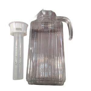 Luminarc 1.7L Quadro Ice Pitcher with Freezer Tube Insert – Clear Ribbed Glass